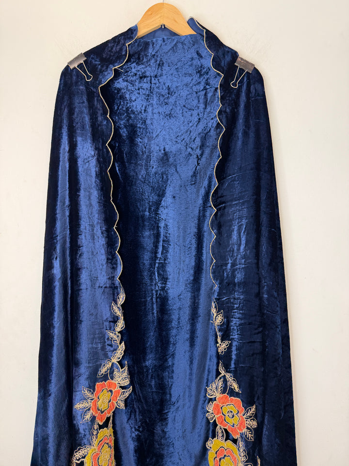 Arezza – Velvet Appliqué Handworked Set