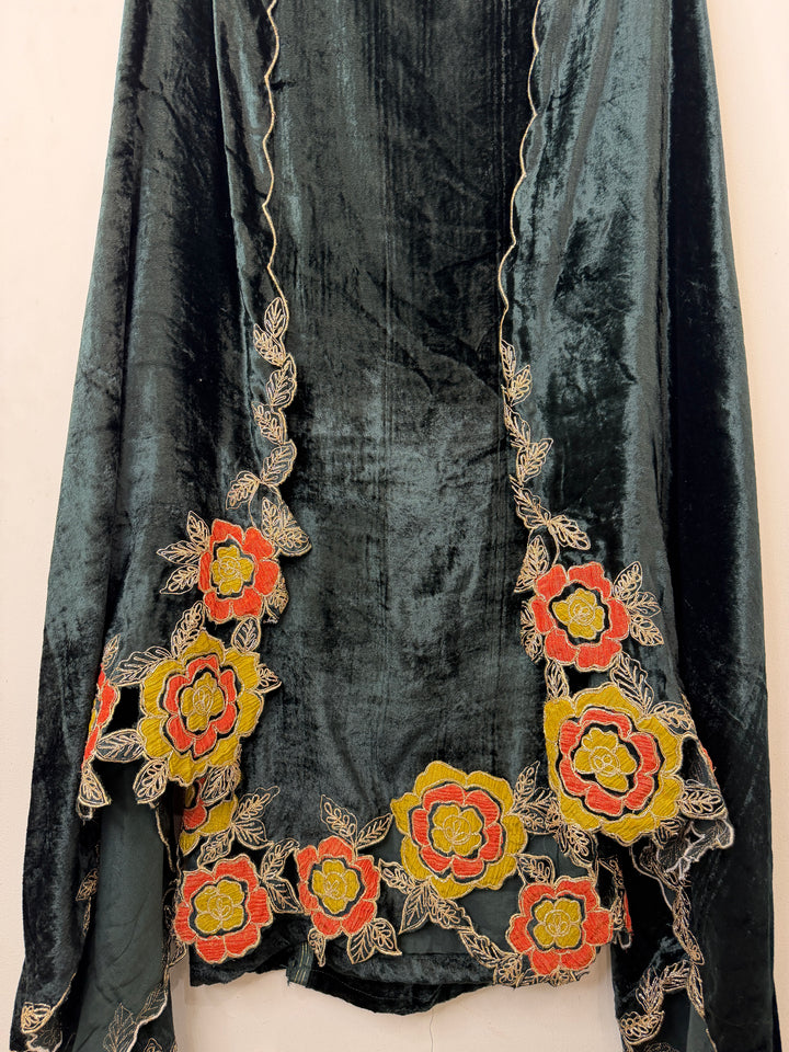 Arezza – Velvet Appliqué Handworked Set