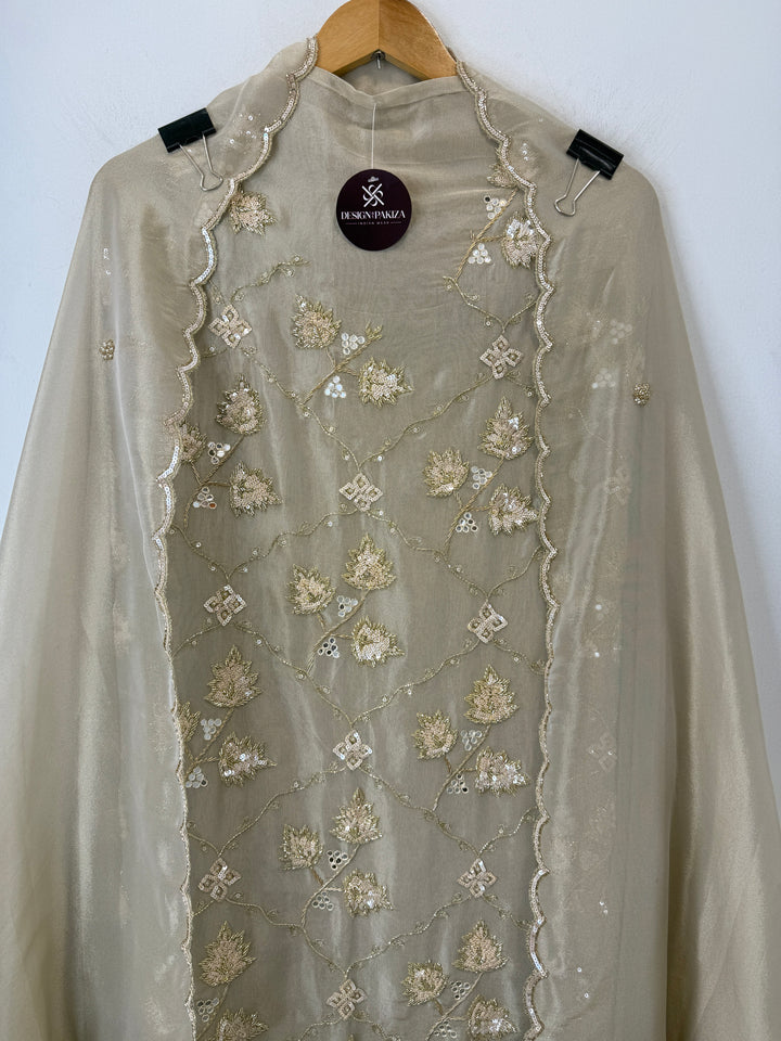 Elvira – Tissue Handworked Suit