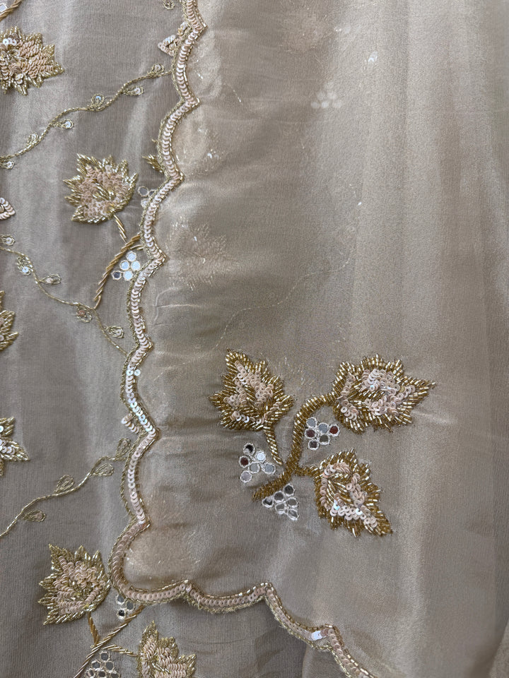 Elvira – Tissue Handworked Suit