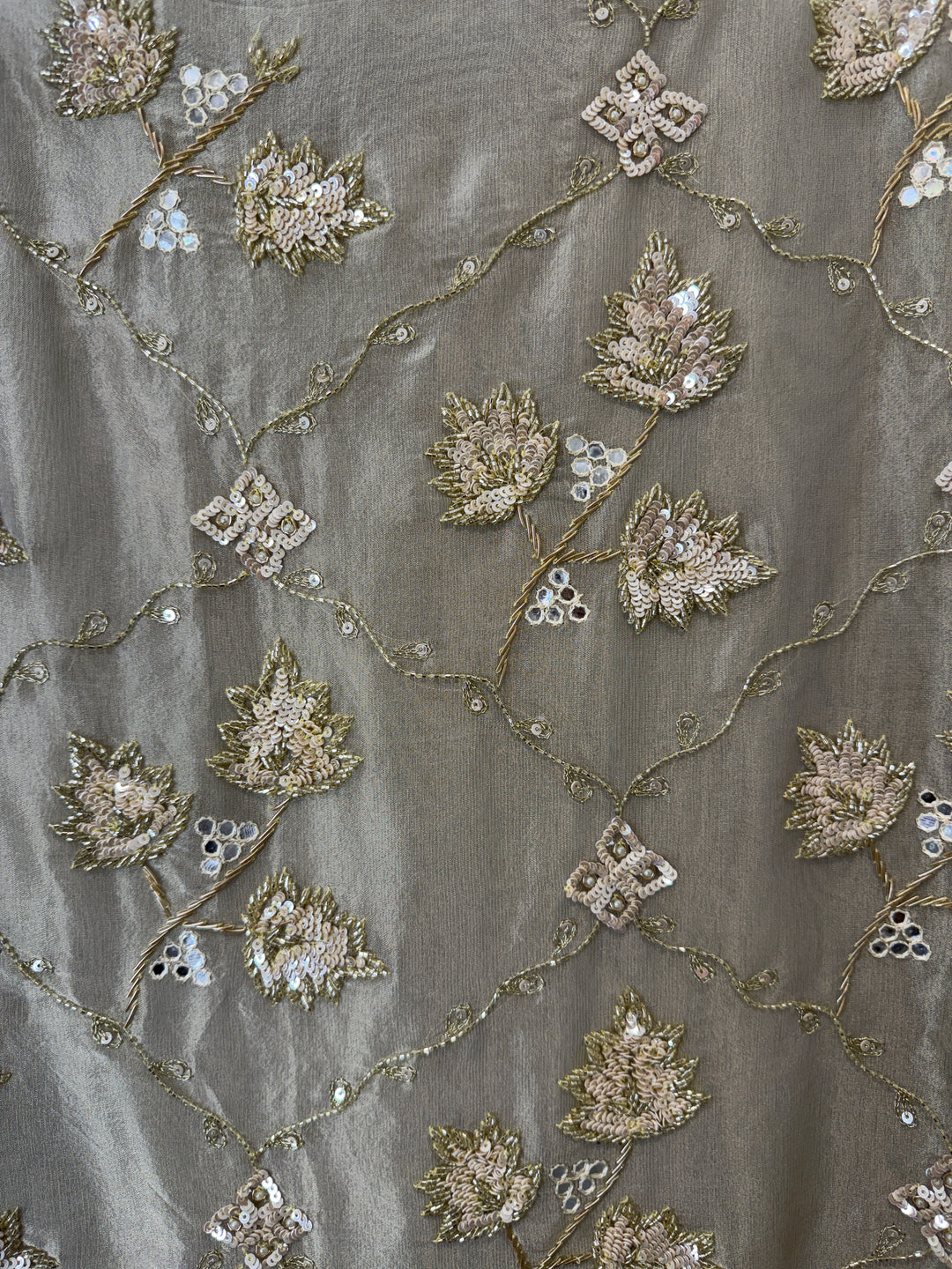 Elvira – Tissue Handworked Suit