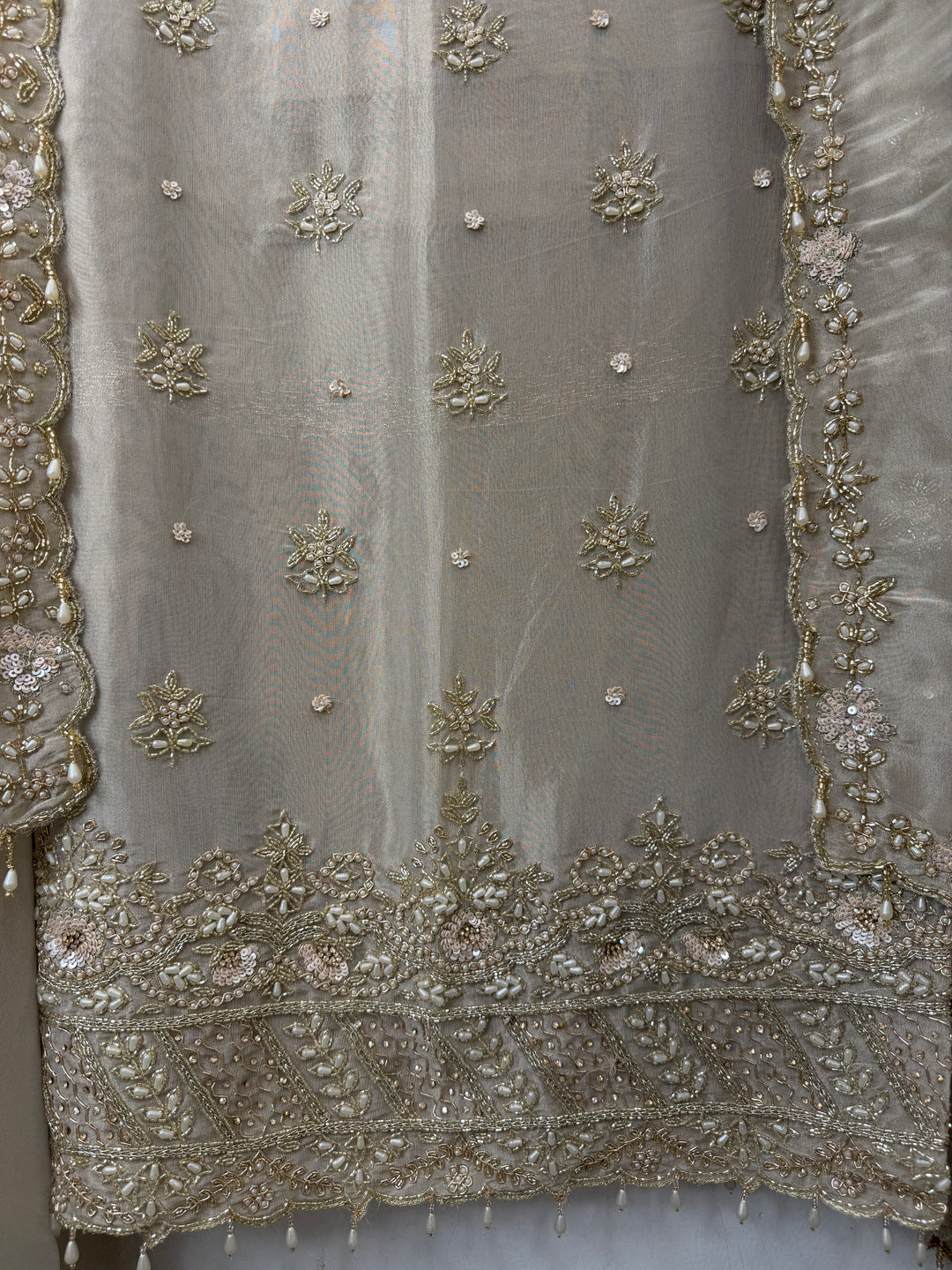 Zanira – Tissue Heavy Handwork Suit