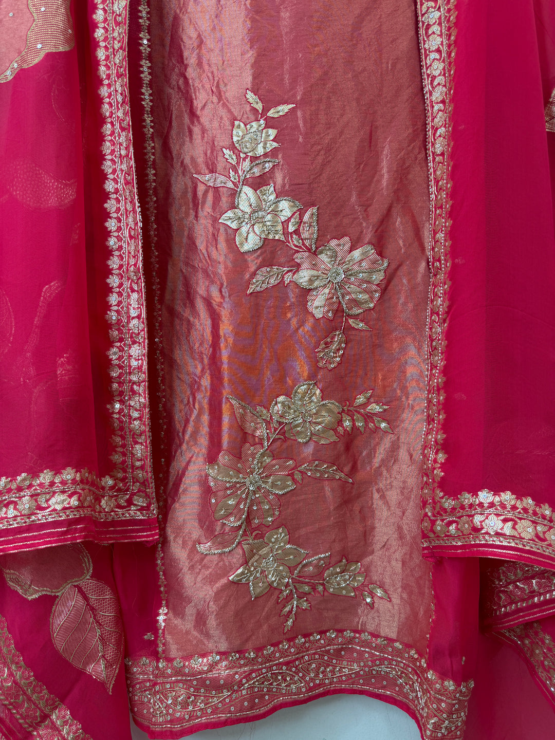 Banira – Tissue Organza Banarasi Handwork Suit