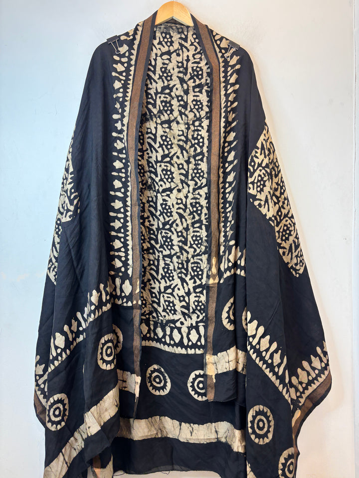 Black Maheshwari Batik Printed Unstitched Suit Set MB03