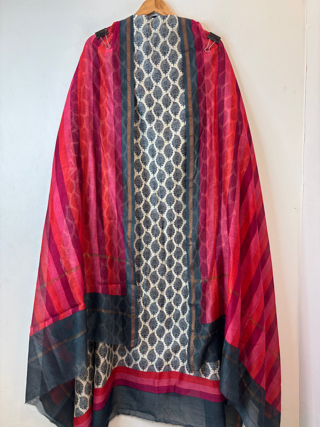 Pink Maheshwari Printed Unstitched Suit Set DB1