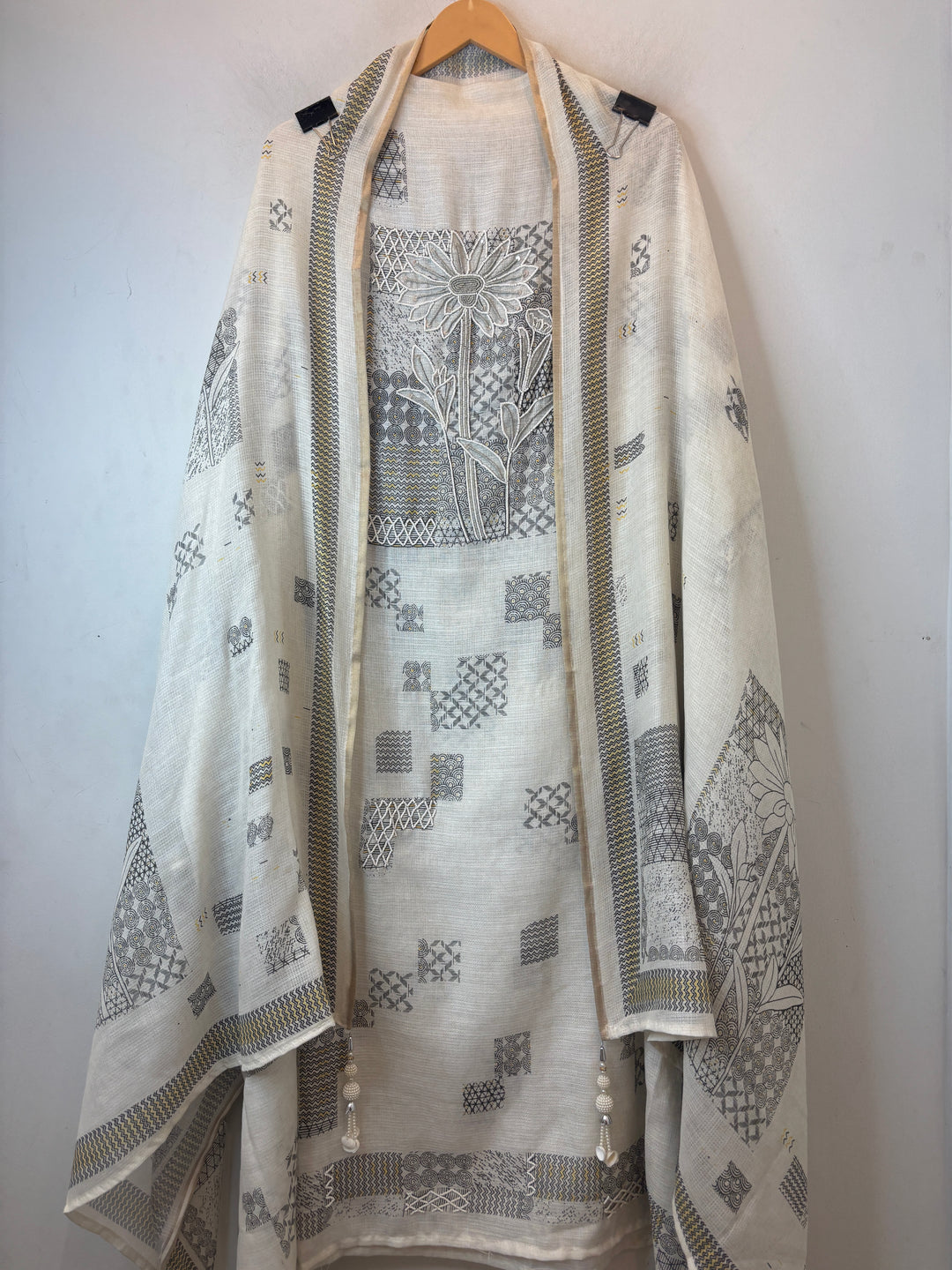 Grey Soft Cotton Printed Unstitched Suit Set with Bead Work