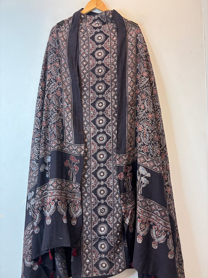 Aarini – Black Mul Chanderi Ajrakh Handwork Suit