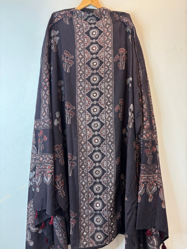 Aarini – Black Mul Chanderi Ajrakh Handwork Suit