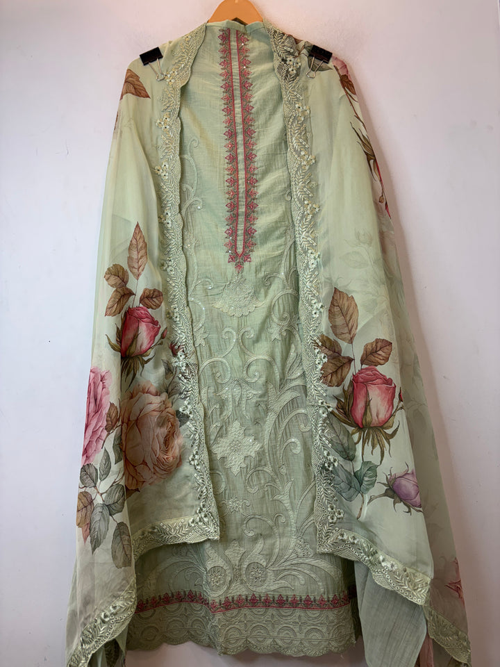 Aplessa – Green Mul Chanderi Appliqué Suit