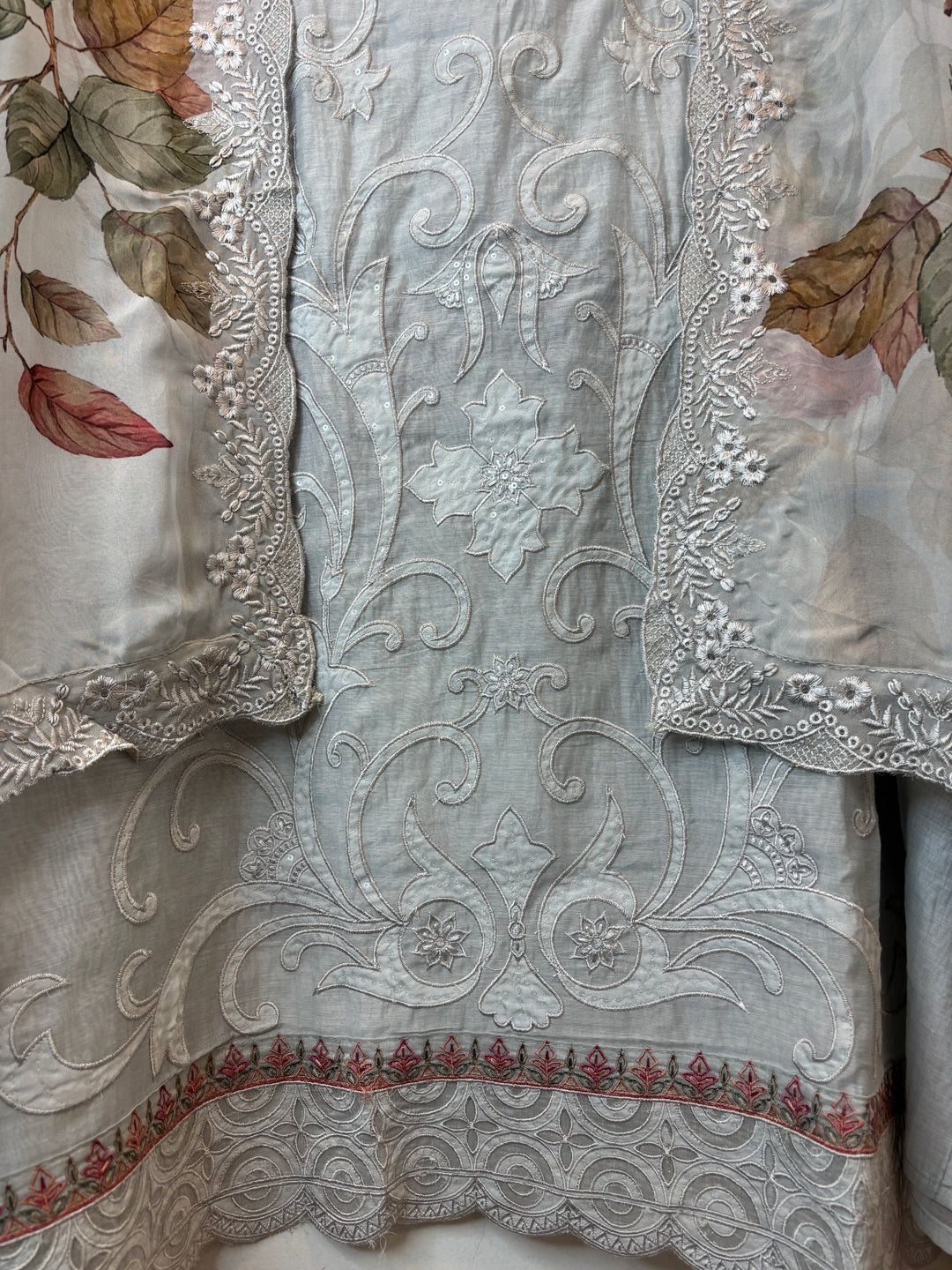 Aplessa – Grey Mul Chanderi Appliqué Suit