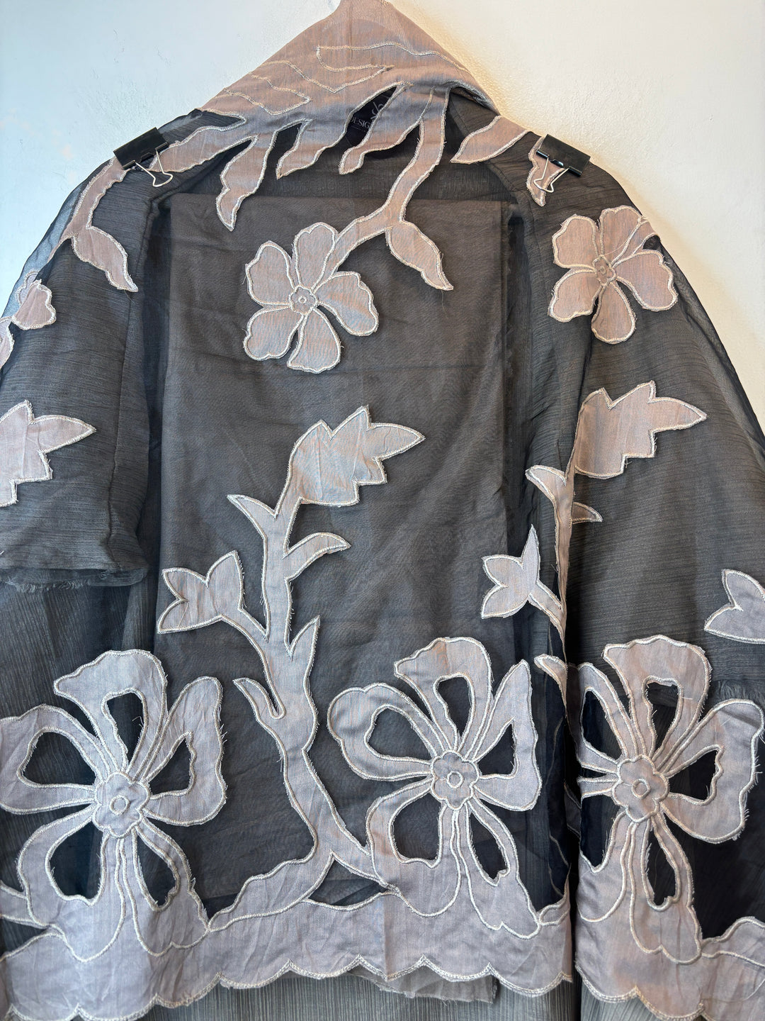 Brown Crush Mul Appliqué Suit Set with Cutwork Detailing