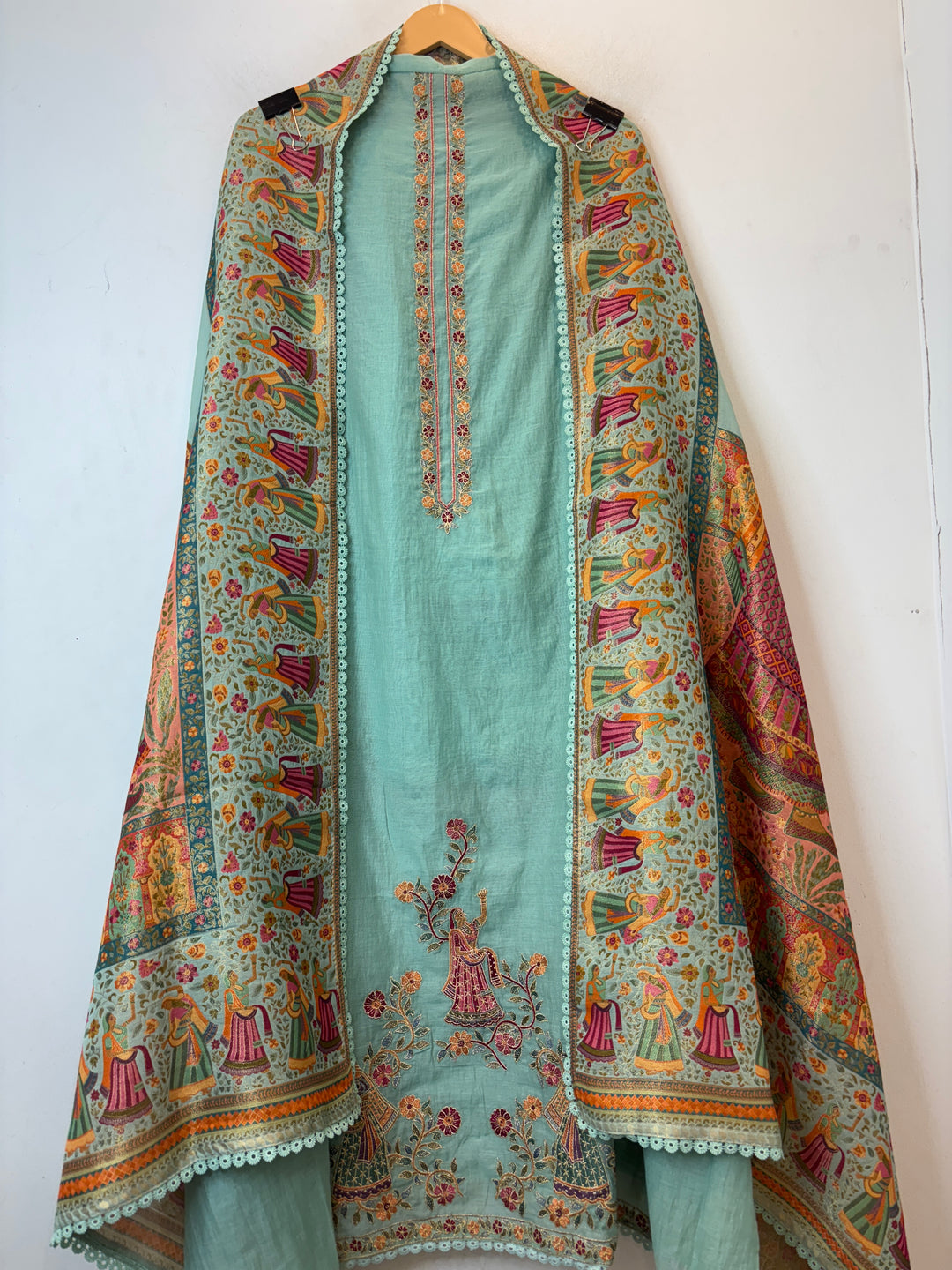Rajrani – Green Mul Cotton Woven Suit