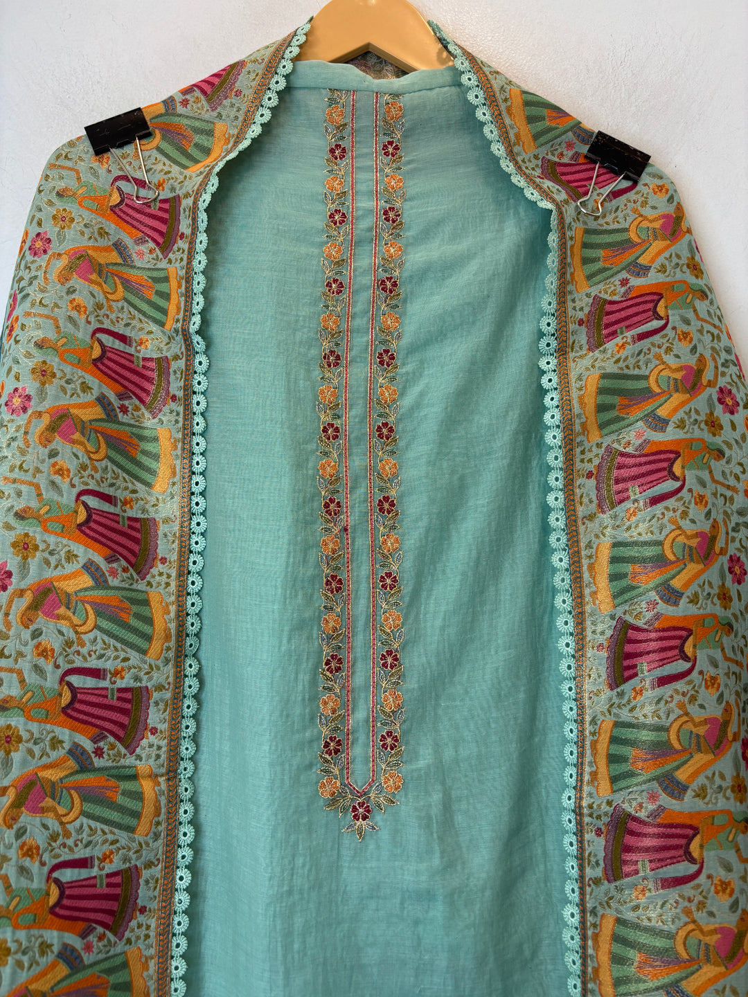 Rajrani – Green Mul Cotton Woven Suit