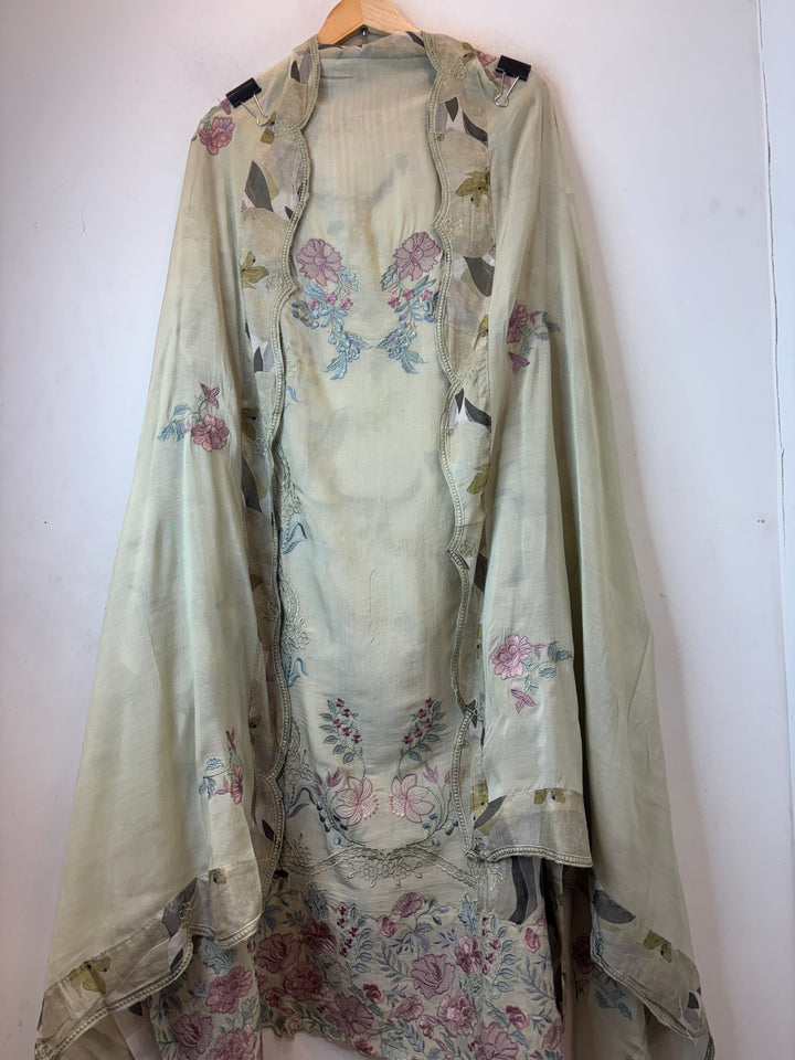 Noorika – Green Mul Chanderi Embroidered Suit