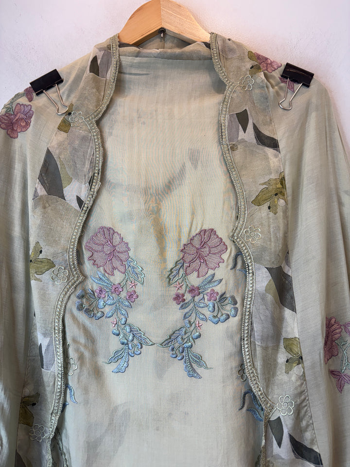 Noorika – Green Mul Chanderi Embroidered Suit