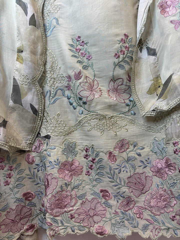 Noorika – Green Mul Chanderi Embroidered Suit