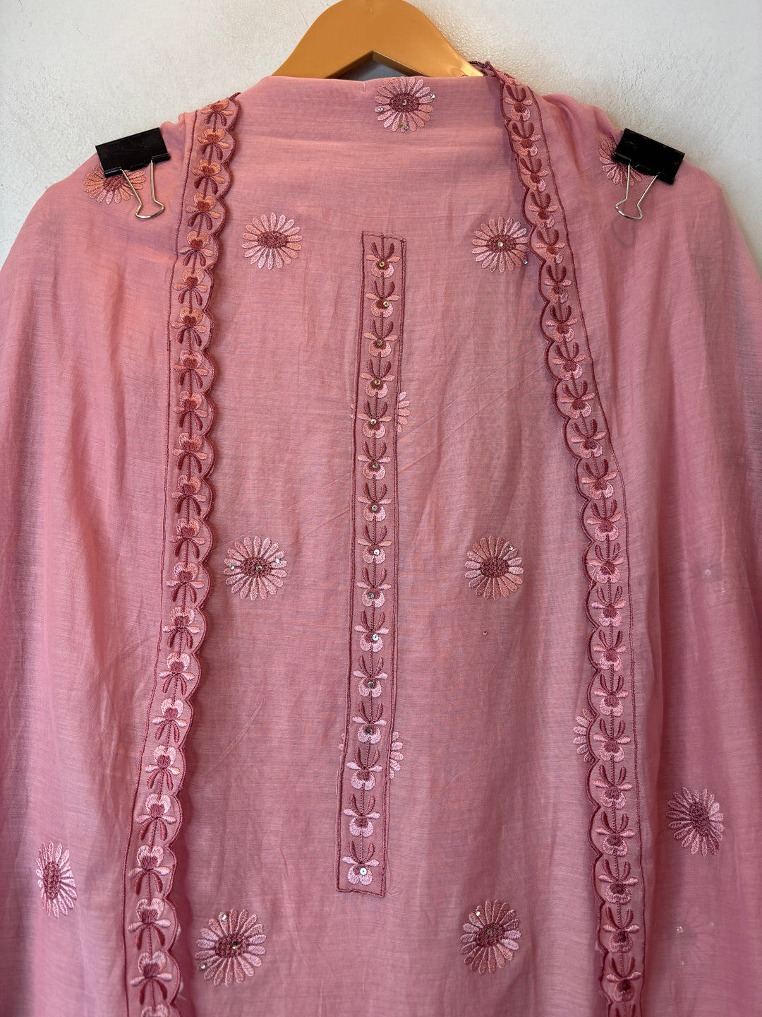 Gulbano – Pink Mul Chanderi Cutwork Embroidered Suit