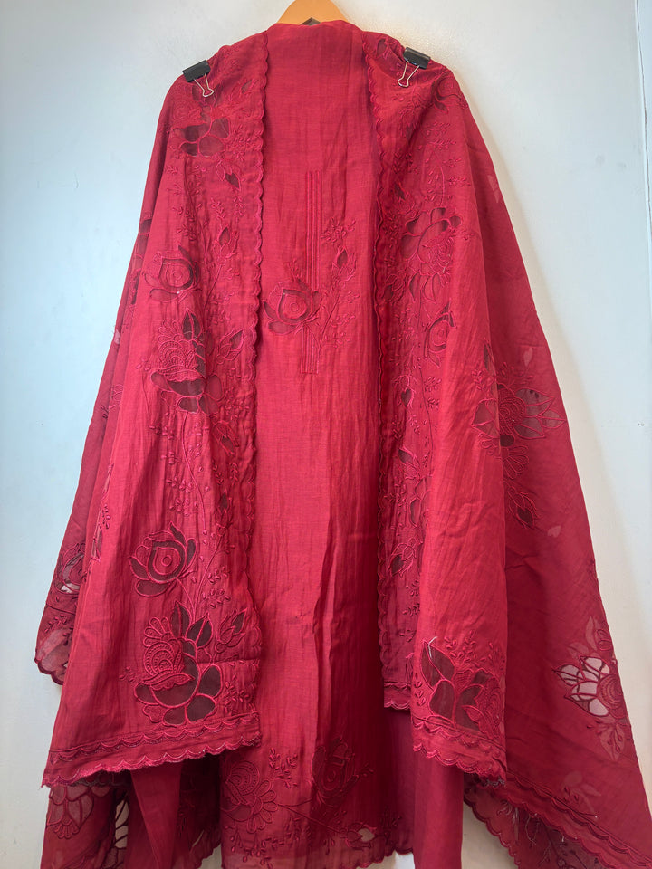 Mehrunnisa – Reddish Maroon Mul Chanderi Embroidered Suit