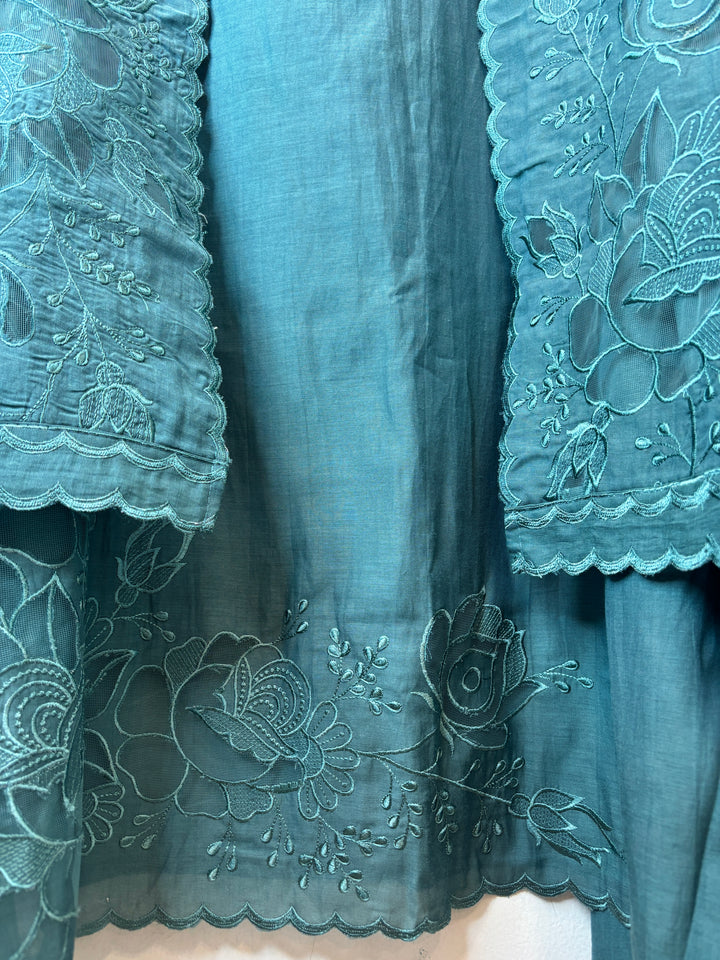 Mehrunnisa – Deep Teal Mul Chanderi Embroidered Suit