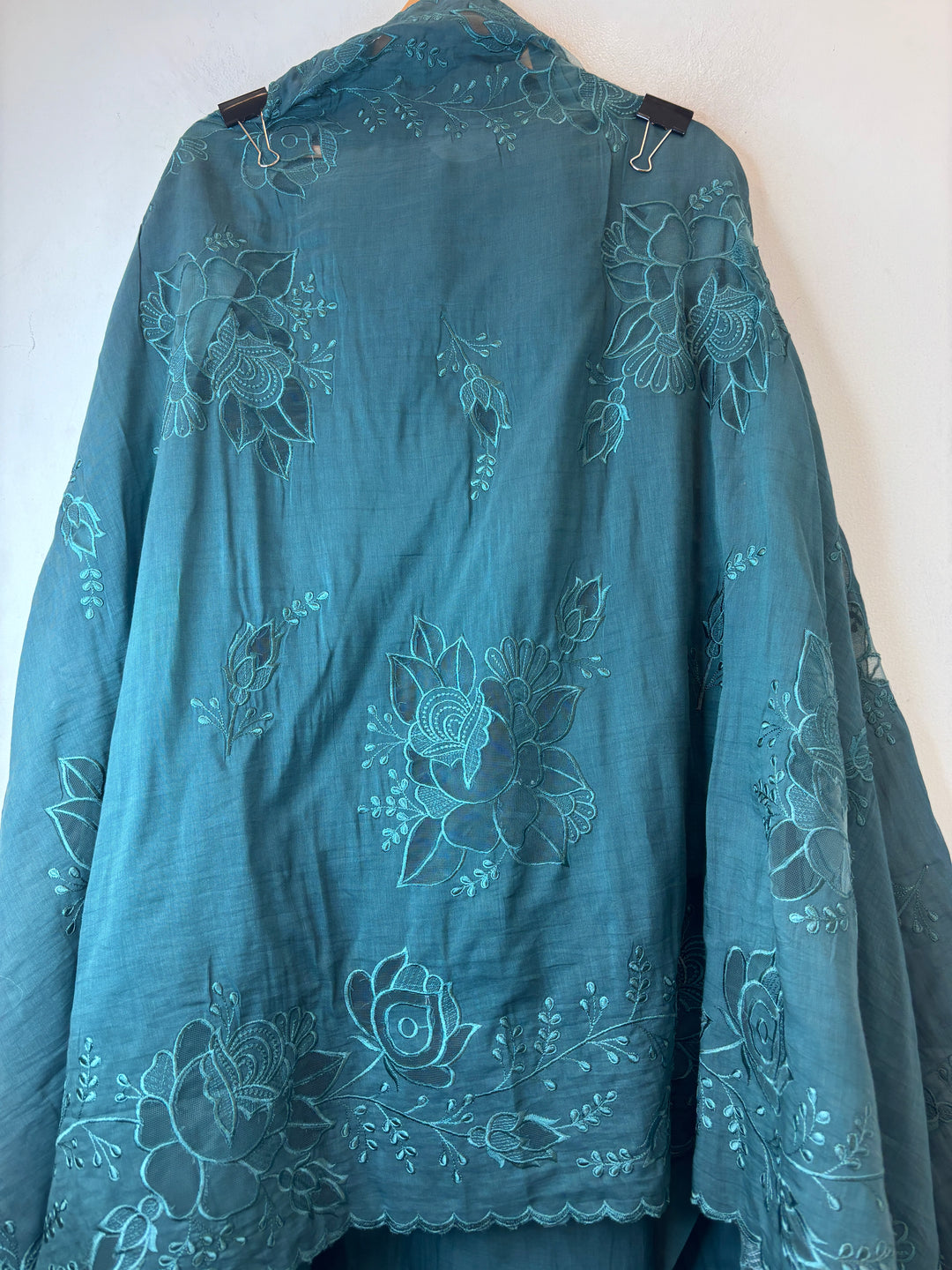 Mehrunnisa – Deep Teal Mul Chanderi Embroidered Suit