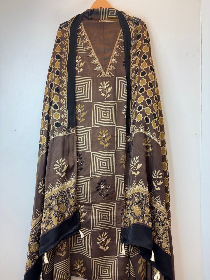 Aabroo – Brown Modal Ajrakh Handblock Print Suit