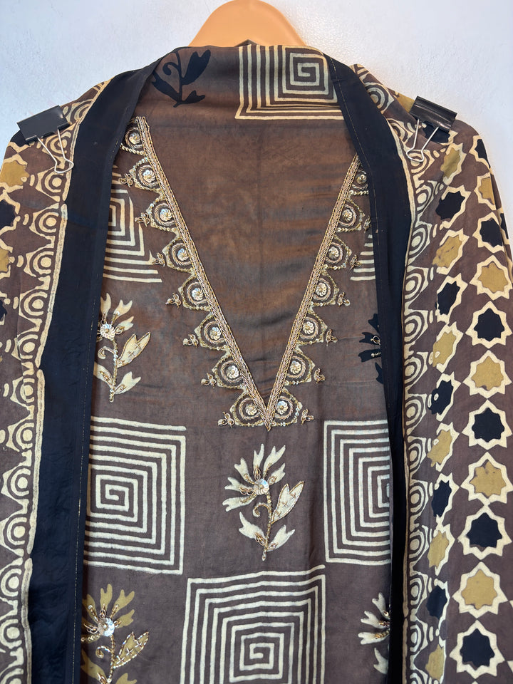 Aabroo – Brown Modal Ajrakh Handblock Print Suit