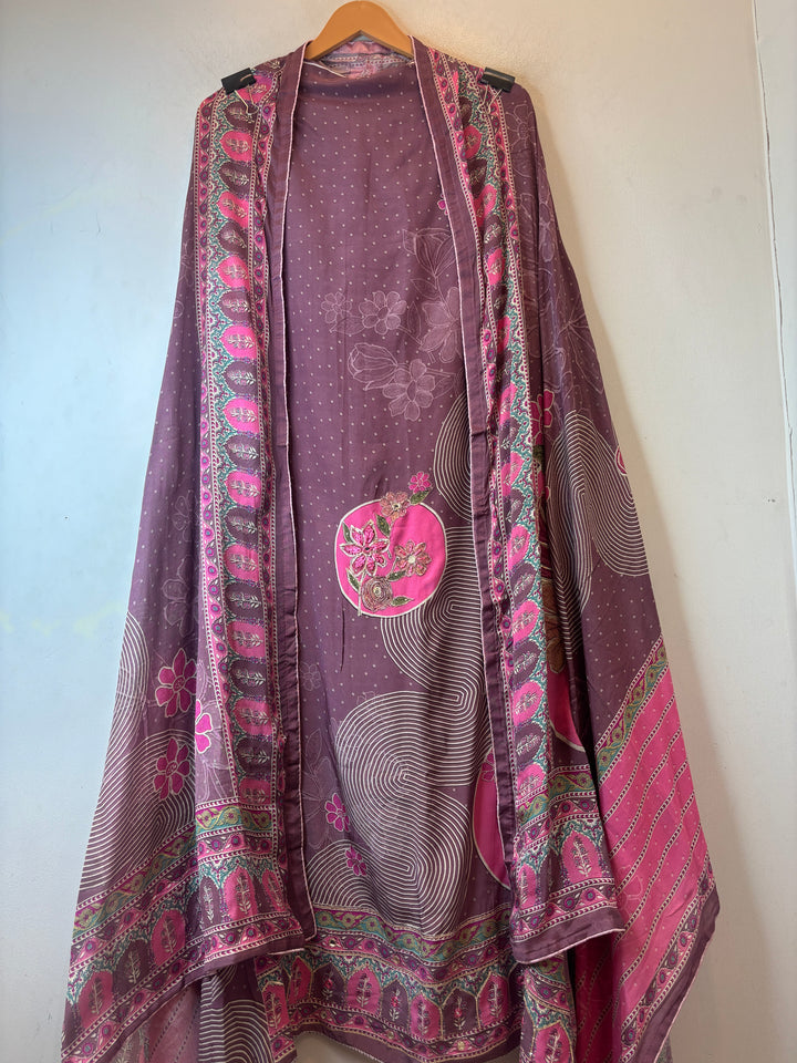 Mayura – Orchid Pink Crepe Digital Print Suit