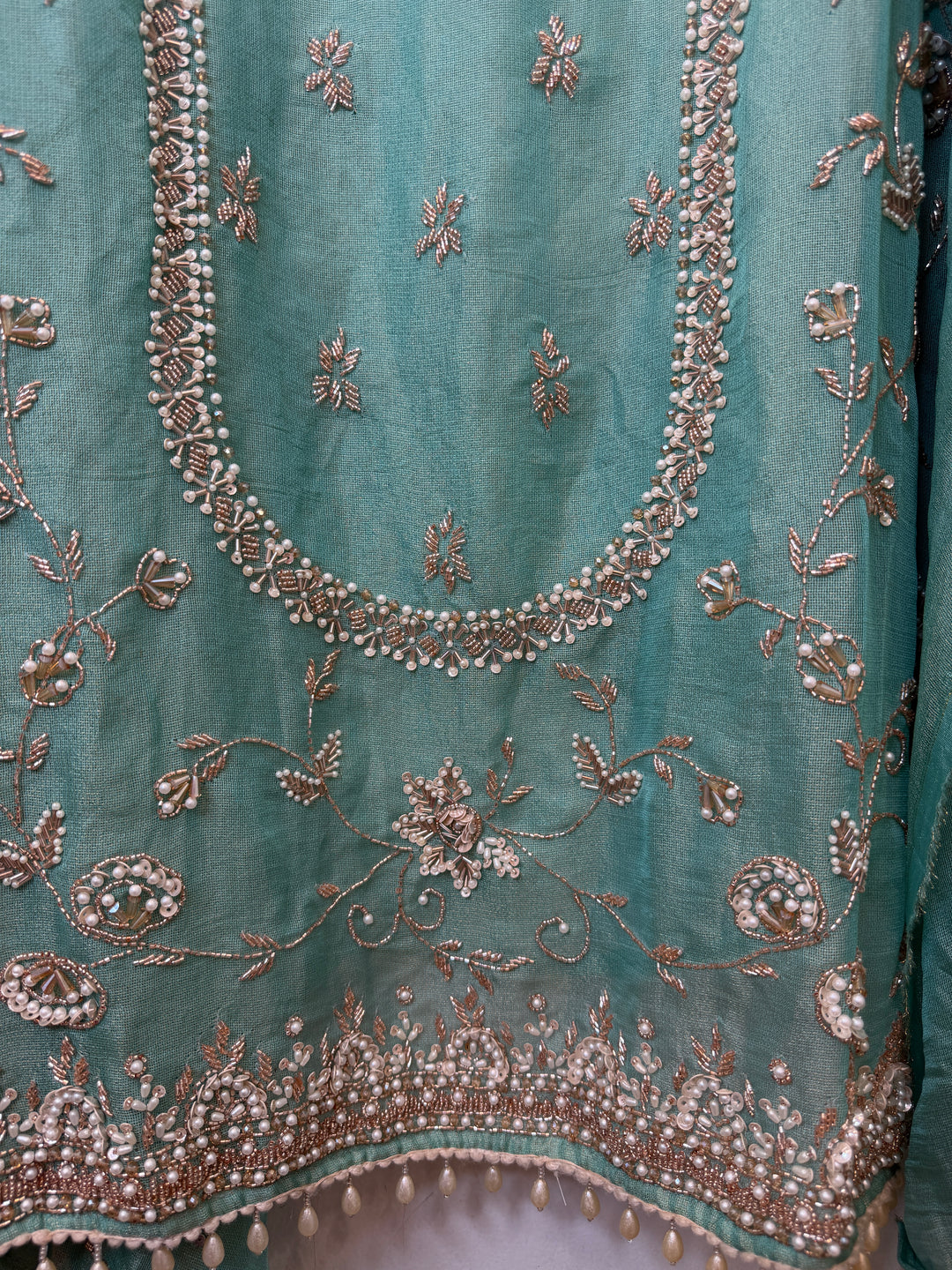 Zariya – Tissue Burberry Sequin Suit