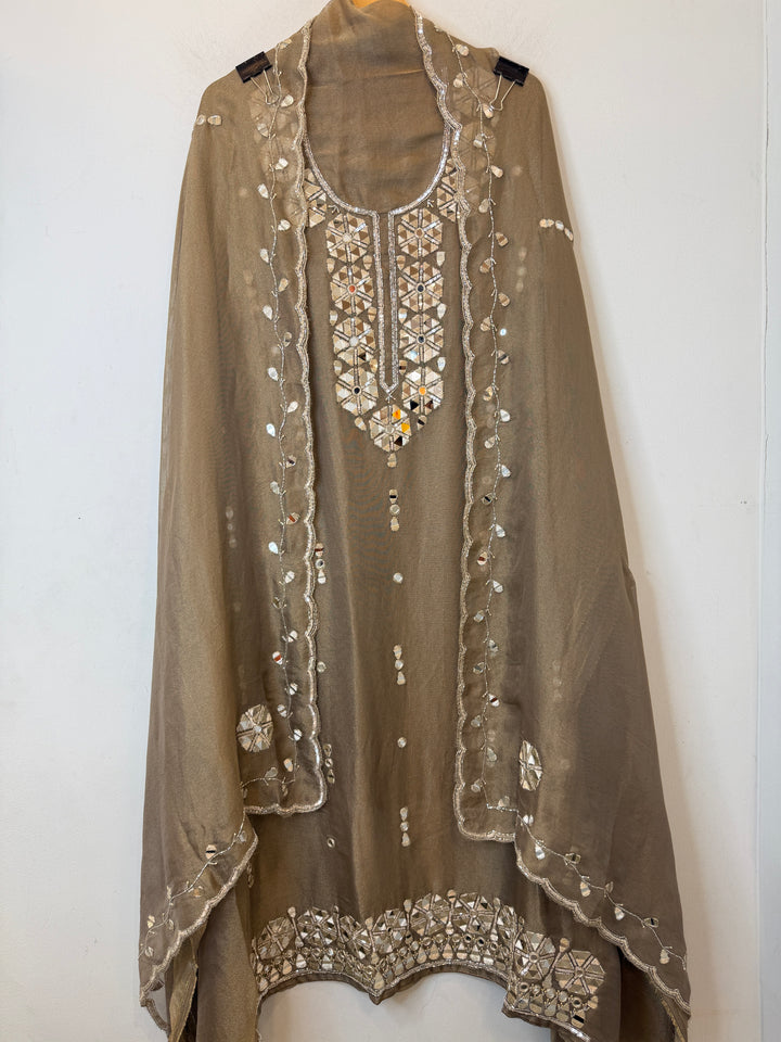 Rivana – Tissue Burberry Mirror Handwork Suit