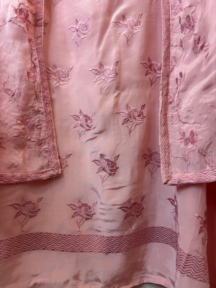 Gulrose – Pink Crepe Embroidered Suit
