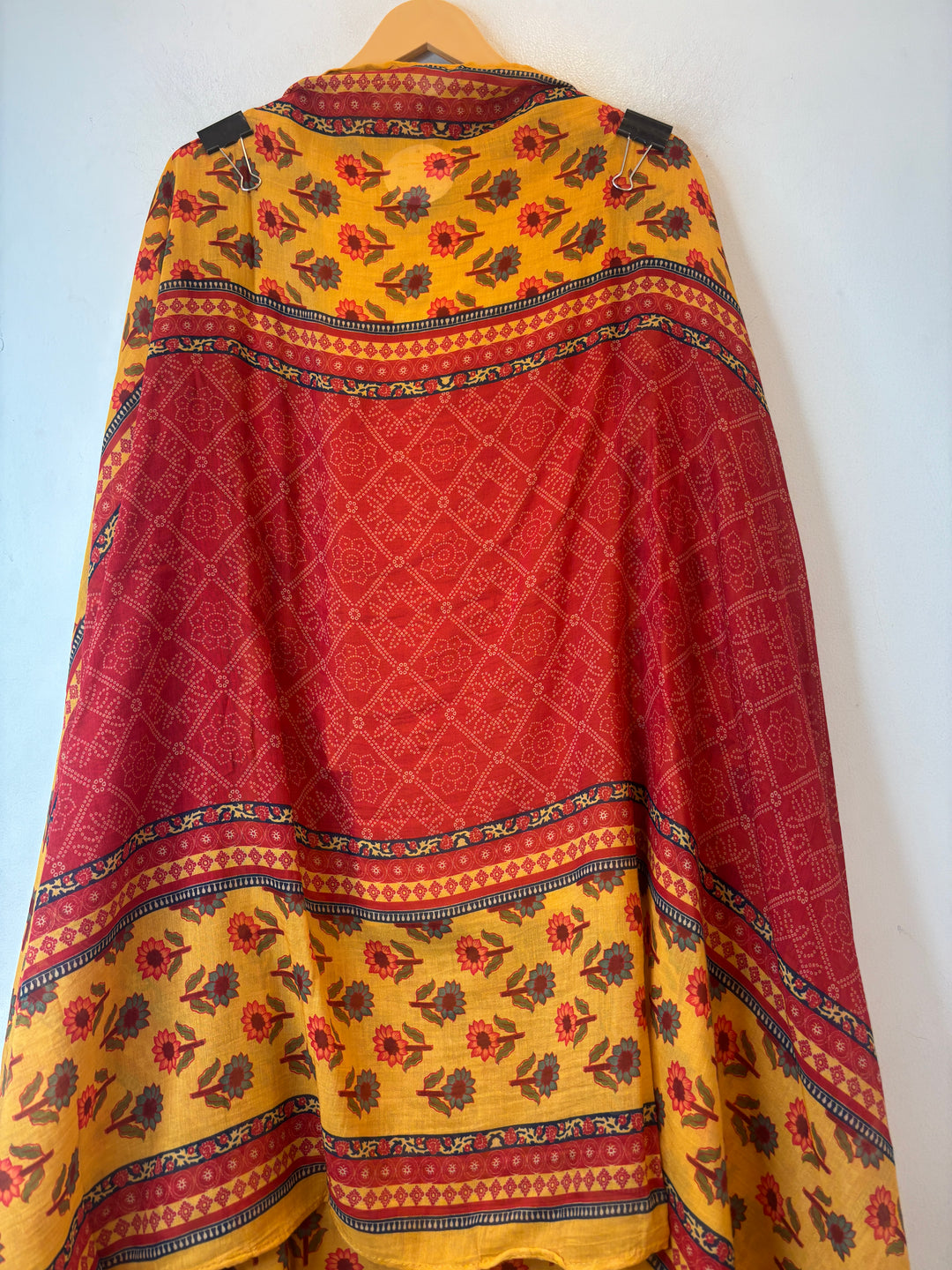 Gulpari – Yellow Mul Cotton Printed Suit