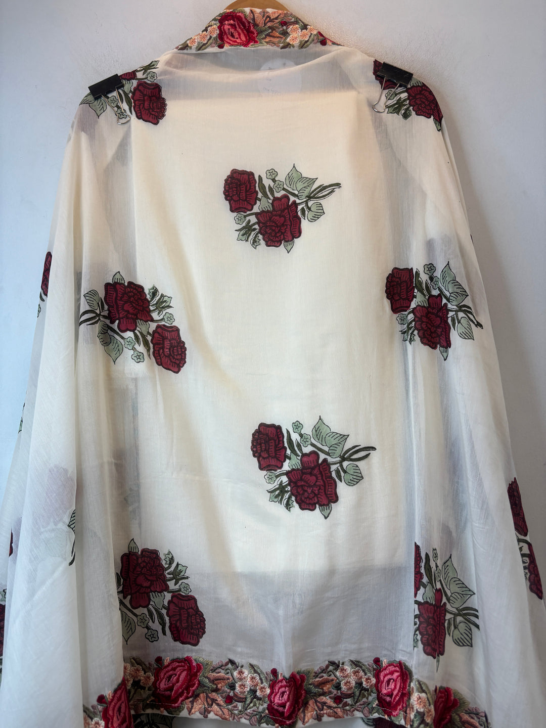 Parizah – Mul Chanderi Parsi Embroidered Suit
