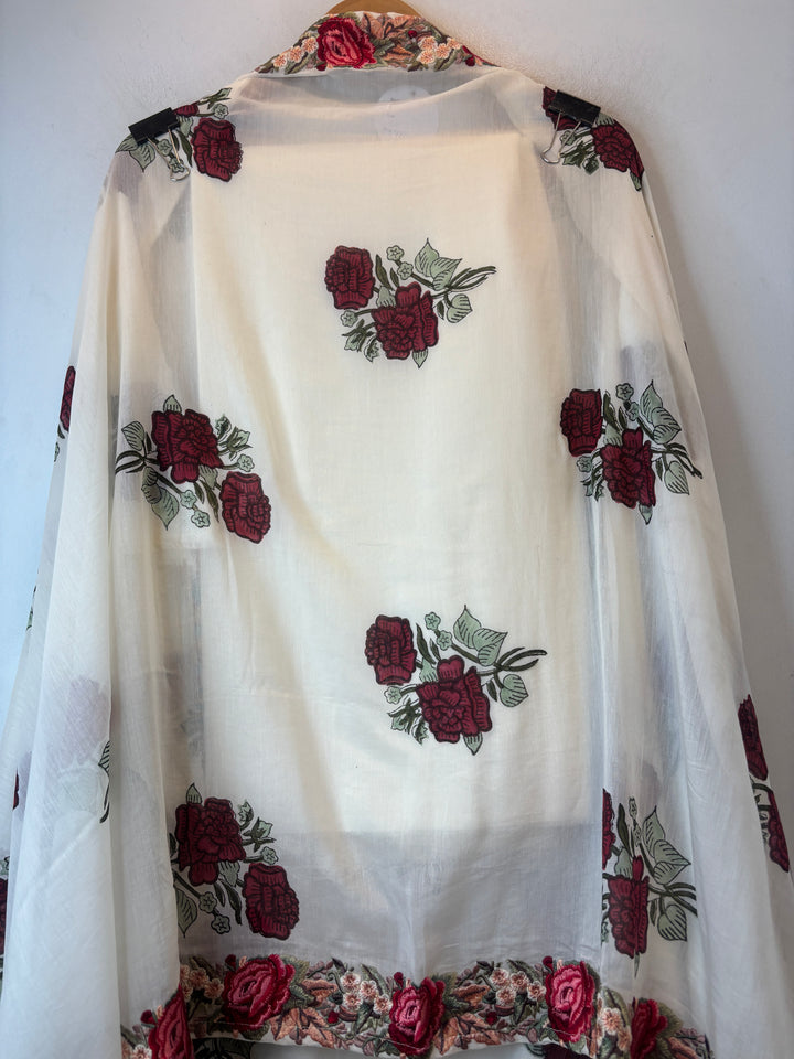 Parizah – Mul Chanderi Parsi Embroidered Suit