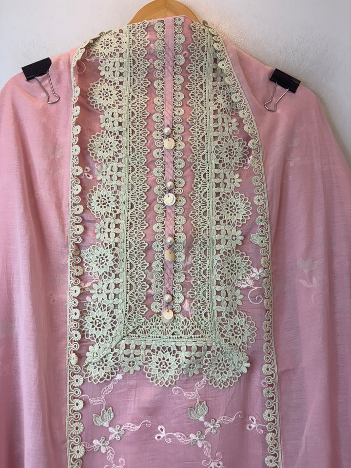 Noorjahan – Pink Mul Chanderi Chikankari Suit