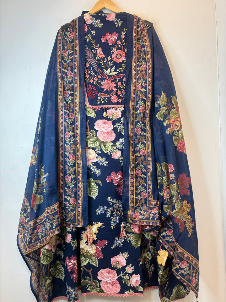 Gulnaaz – Blue Pure Cotton Printed Suit