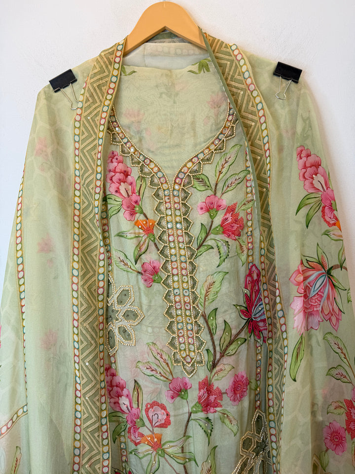 Elzara – Green Organza Digital Handwork Suit