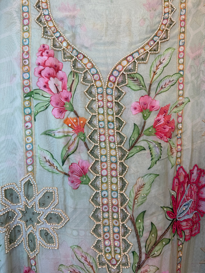 Elzara – Green Organza Digital Handwork Suit