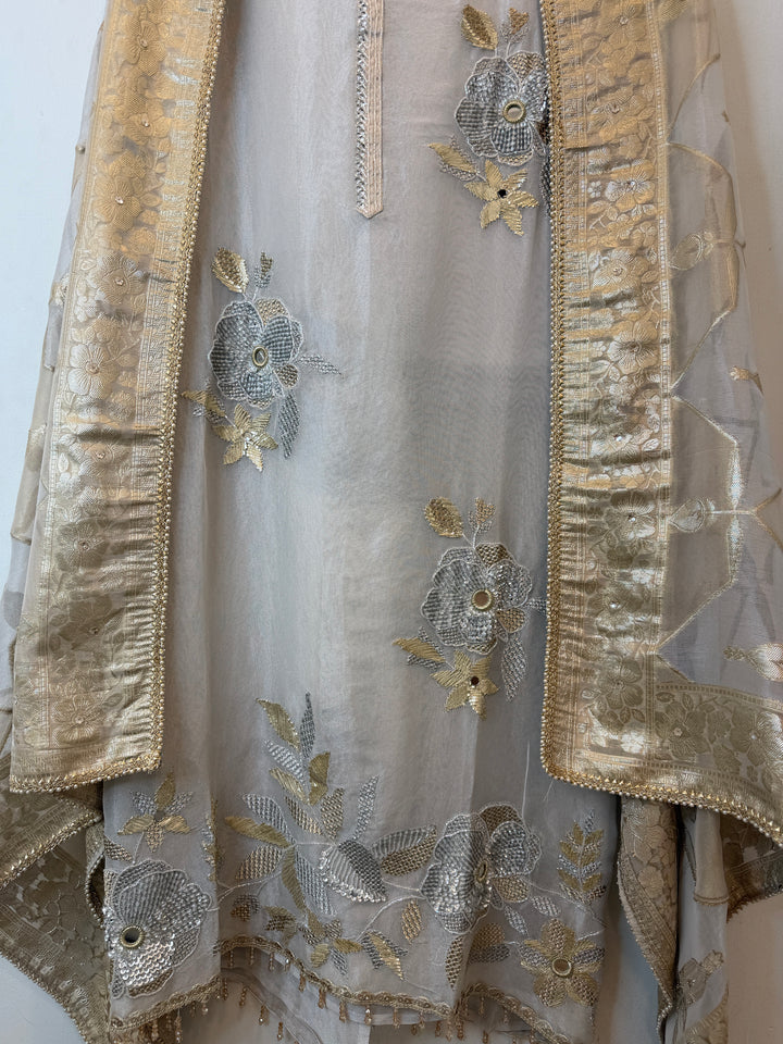 Floraya – Tissue Aari &amp; Gota Handwork Suit