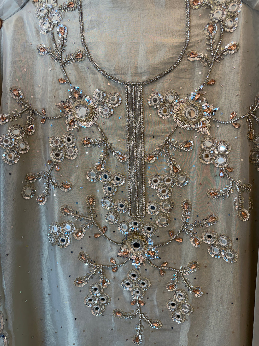 Mirielle – Mehandi ivory Tissue Shimmer Mirror Suit