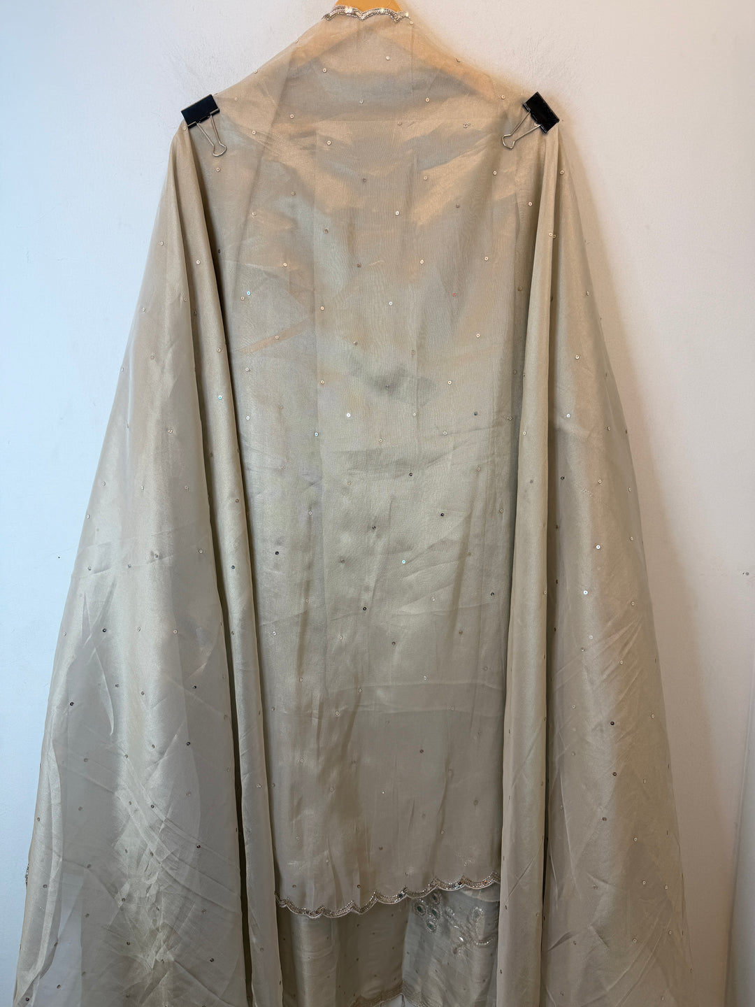 Mirielle – Mehandi ivory Tissue Shimmer Mirror Suit