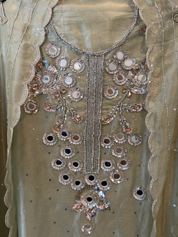 Zaylora – Shimmer Tissue 3D Handwork Suit