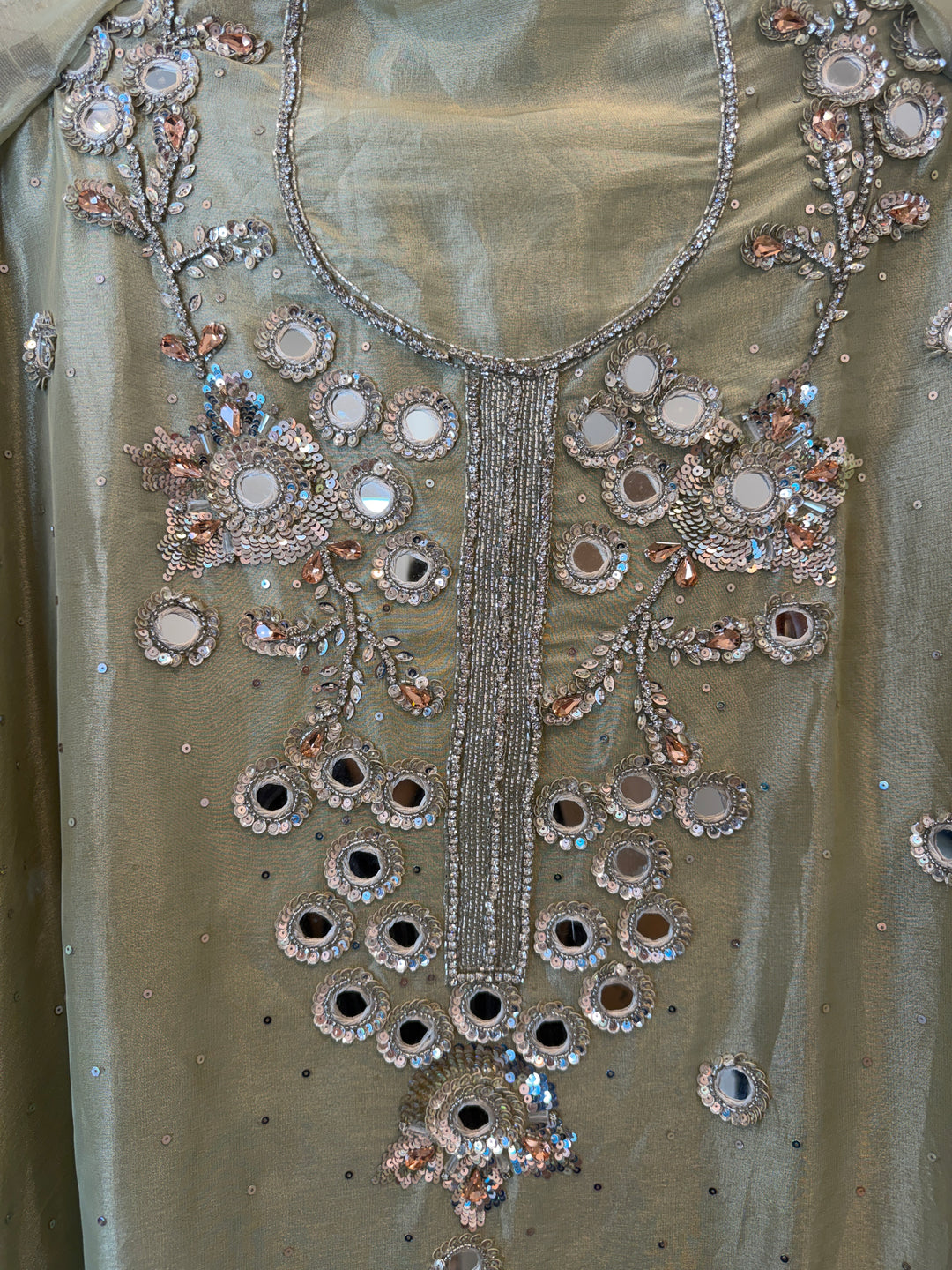 Zaylora – Shimmer Tissue 3D Handwork Suit
