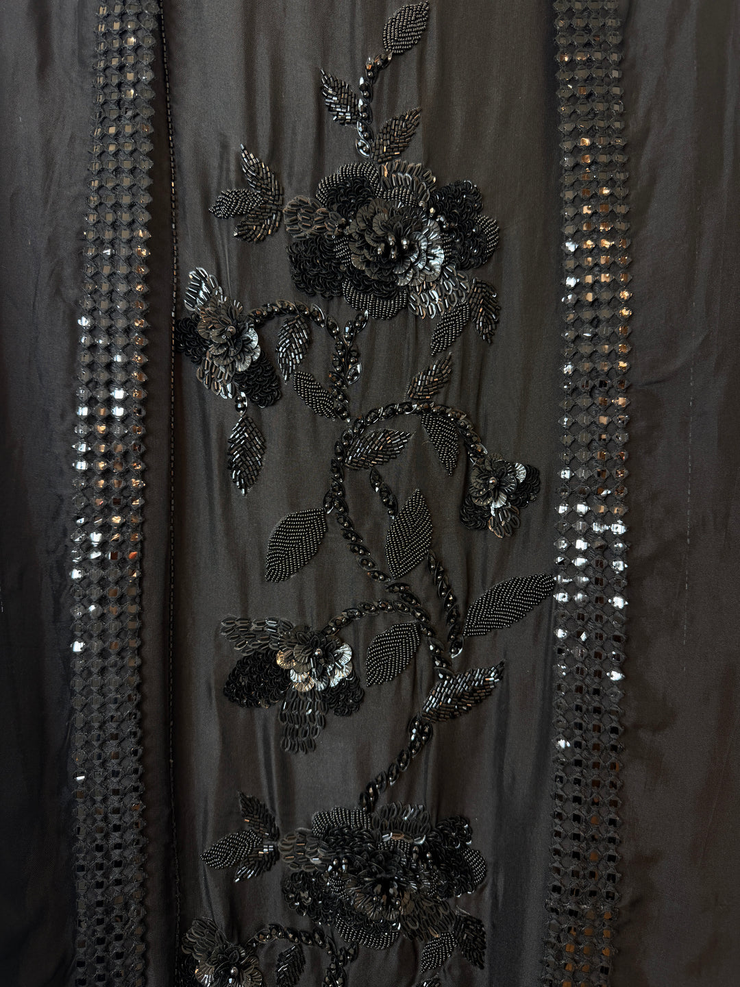 Floreva – Organza 3D Sequin Suit