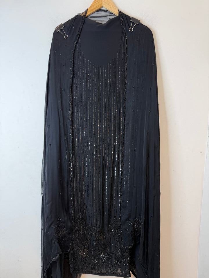 Zayra – Georgette Cutdana Scallop Suit