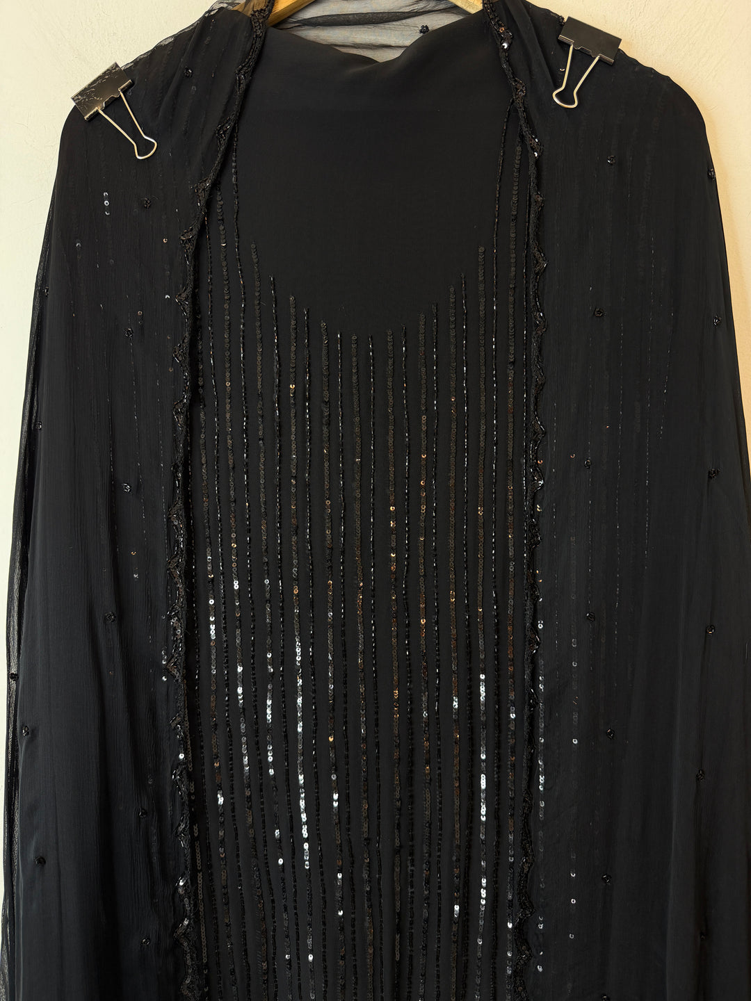Zayra – Georgette Cutdana Scallop Suit