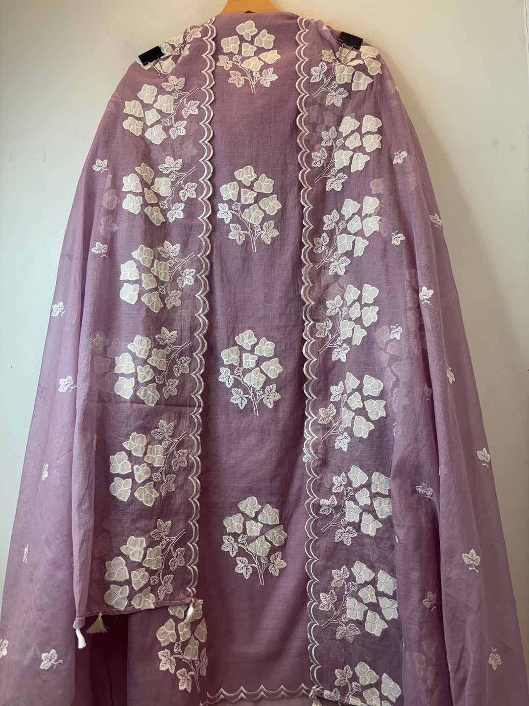 Afsana – Pink Mul Chanderi Appliqué Suit