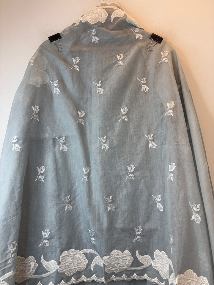 Noorika – Grey Mul Chanderi Appliqué Elegance Suit