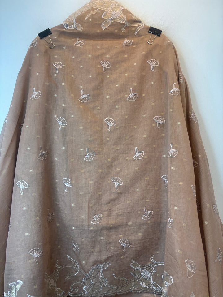 Zareen – Nude Beige Mul Chanderi Appliqué Heritage Suit