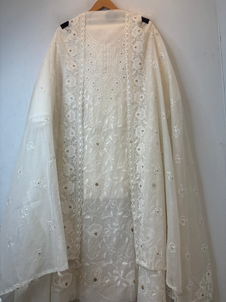Noorika – Mul Chanderi Zari Embroidered Suit DBPZ4