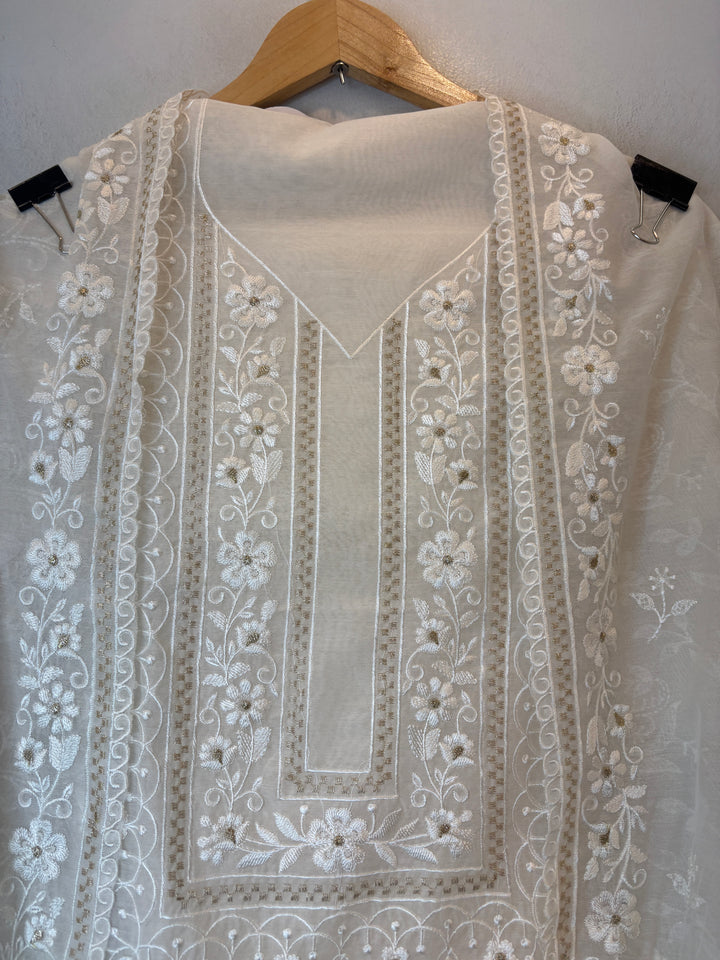 Noorika – Mul Chanderi Zari Embroidered Suit DBPZ2